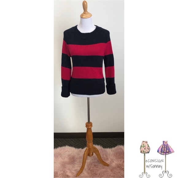 | GAP Sweater | - Picture 4 of 6